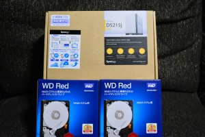 DS215JとウェスタンデジタルのRED