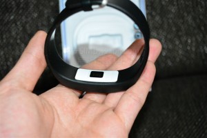 SWR12専用ラバーバンドへの装着図