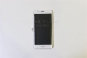 honor8本体と初期保護フィルム