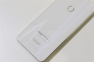 honor8本体背面_15層のマイクロパターンその4