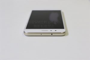 honor8_本体上部