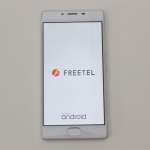 FREETEL REI_ロゴ画面
