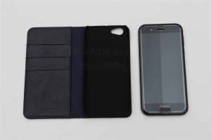 AQUOS R手帳型ケース_装着レビュー