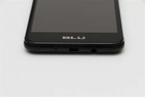 BLU GRAND X LTE_本体底部